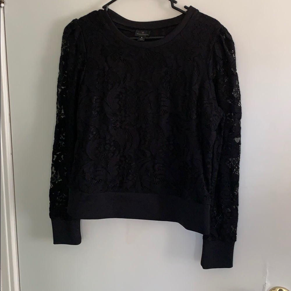 Worrying to nice Lace arm crop sweater
